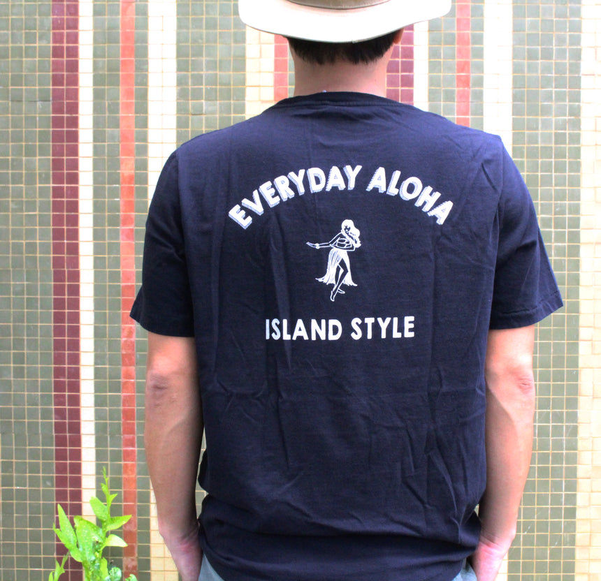 Everyday Aloha ユニセックスTシャツ ブラック